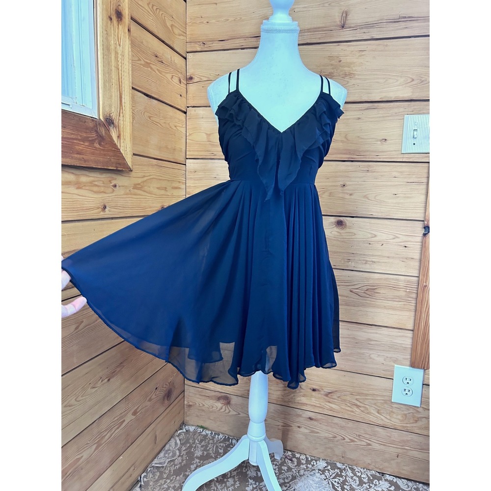 GUESS Black Ruffle V-Neck Pleated Chiffon Cocktail Dress Womens 4 Vintage Y2K